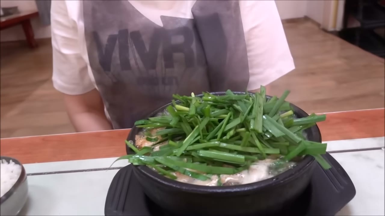 Hamyeol Toseok Sundae (1/2)