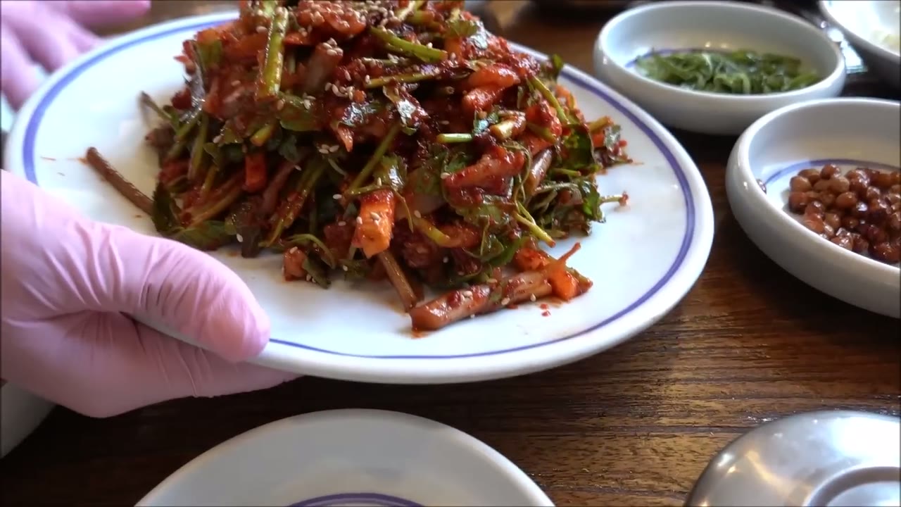 プルンフェ食堂 (1/2)