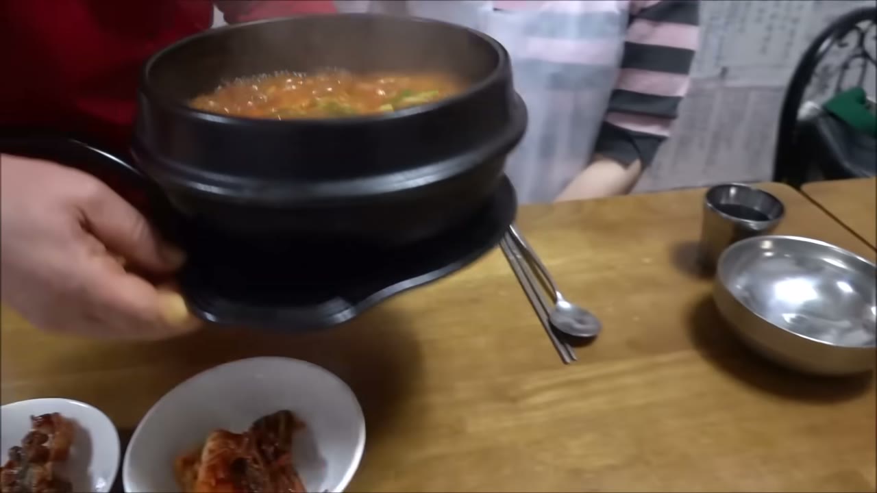 Bokdwaeji Health Table (1/1)