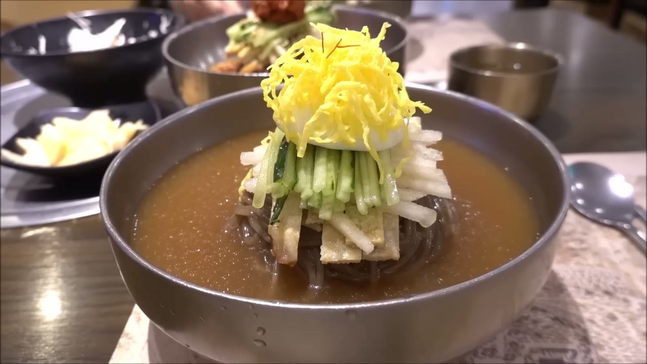 Sanhong (1/1)