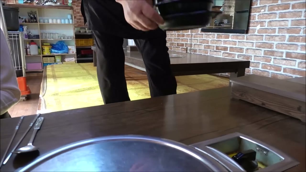 동네식당 (1/1)
