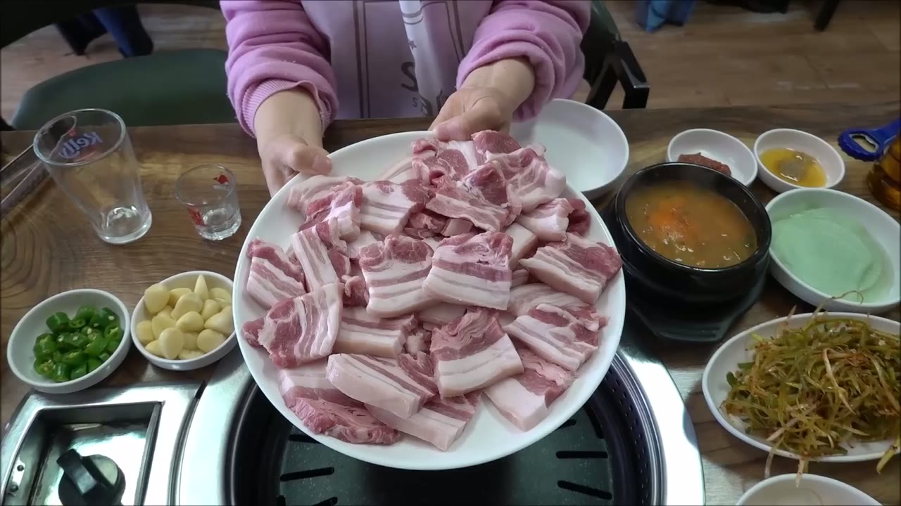 Gangwon Jeongyuk Sikdang (1/1)