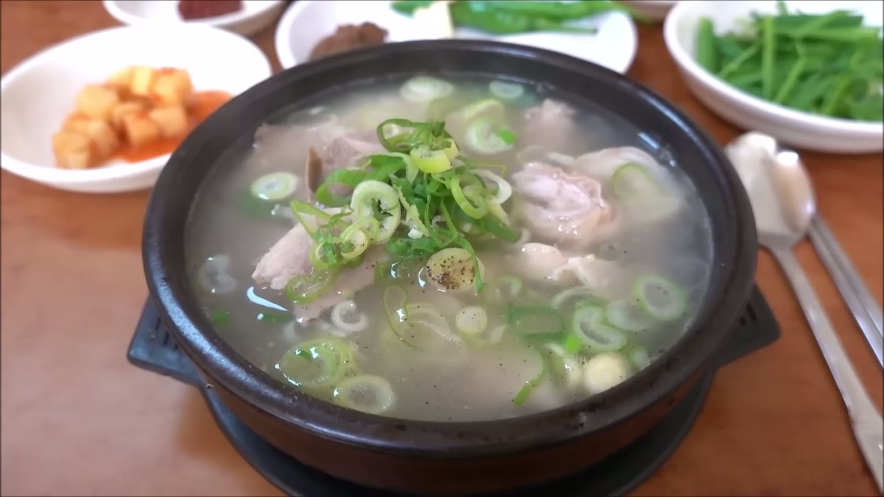Uiryeong Restaurant (1/2)
